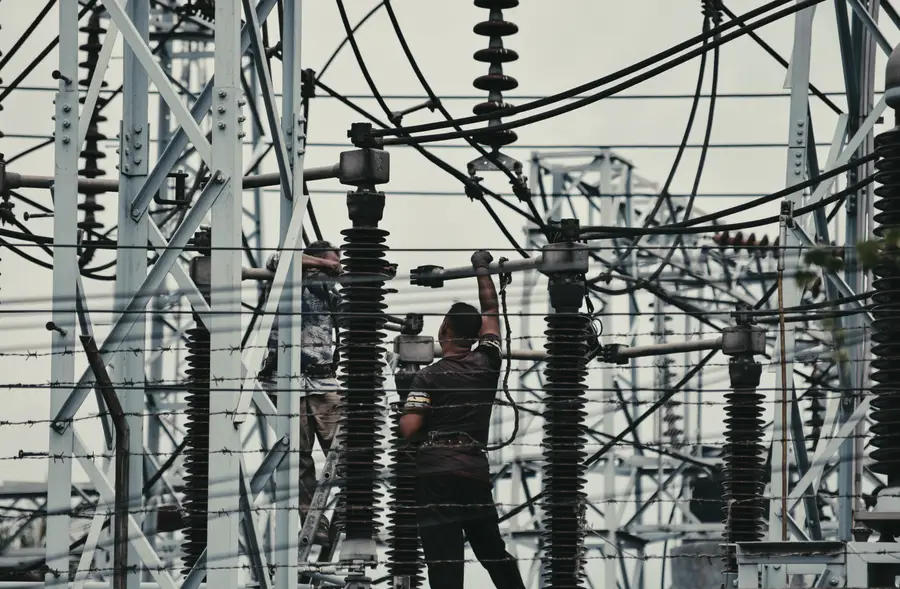 High voltage switchgear and transmission equipment in a substation